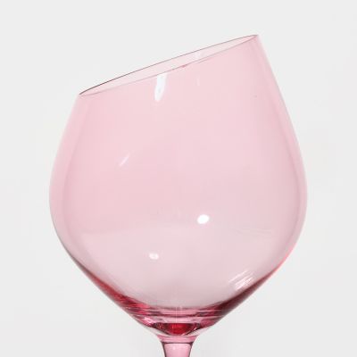 Фото Бокал стеклянный для вина Magistro «Иллюзия», 550 мл, 10x24 см, цвет розовый. Интернет-магазин FOROOM