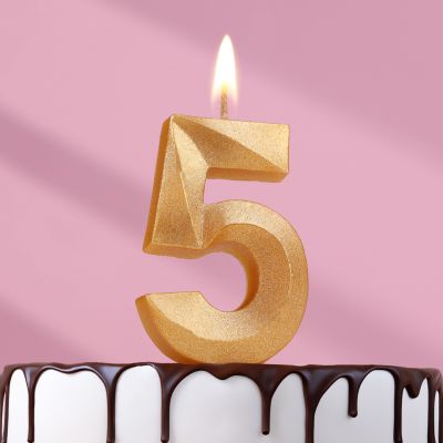 Фото Свеча в торт "Грань", цифра "5", золотой металлик, 6,5 см. Интернет-магазин FOROOM