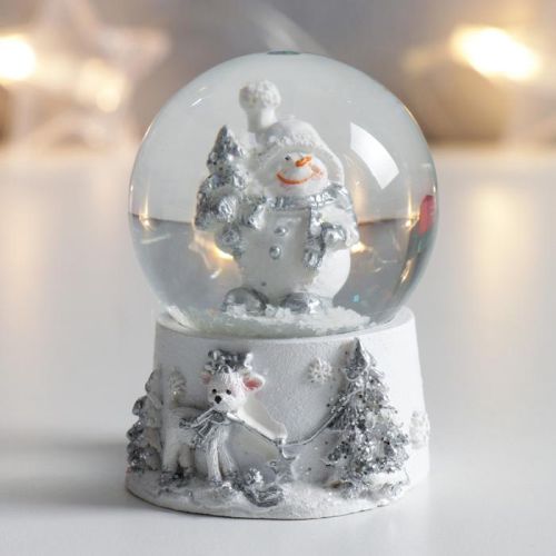 Фото Снежный шар "Снеговик с ёлочкой и олень" 4,5х4,5х(h)6,5см   7568028. Интернет-магазин FOROOM