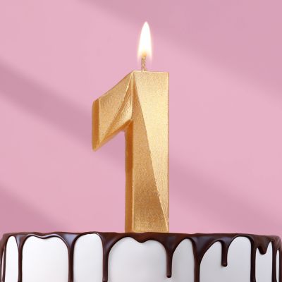 Фото Свеча в торт "Грань", цифра "1", золотой металлик, 6,5 см. Интернет-магазин FOROOM