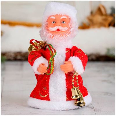 Фото Фигура декоративная "Дед Мороз в красной шубке" (h)17,5см, двигающаяся Зимнее Волшебство  827789. Интернет-магазин FOROOM