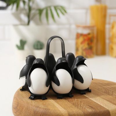 Фото Подставка для яиц "Пингвинчики" 15x12x(h)13см, с ручкой, на 6 яиц СимаГлобал  6117129. Интернет-магазин FOROOM