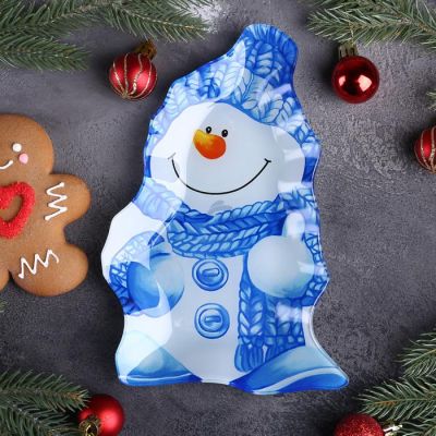 Фото Блюдо сервировочное "Снеговик в голубом" 22х15х(h)2см фигурное Доляна  3270252. Интернет-магазин FOROOM